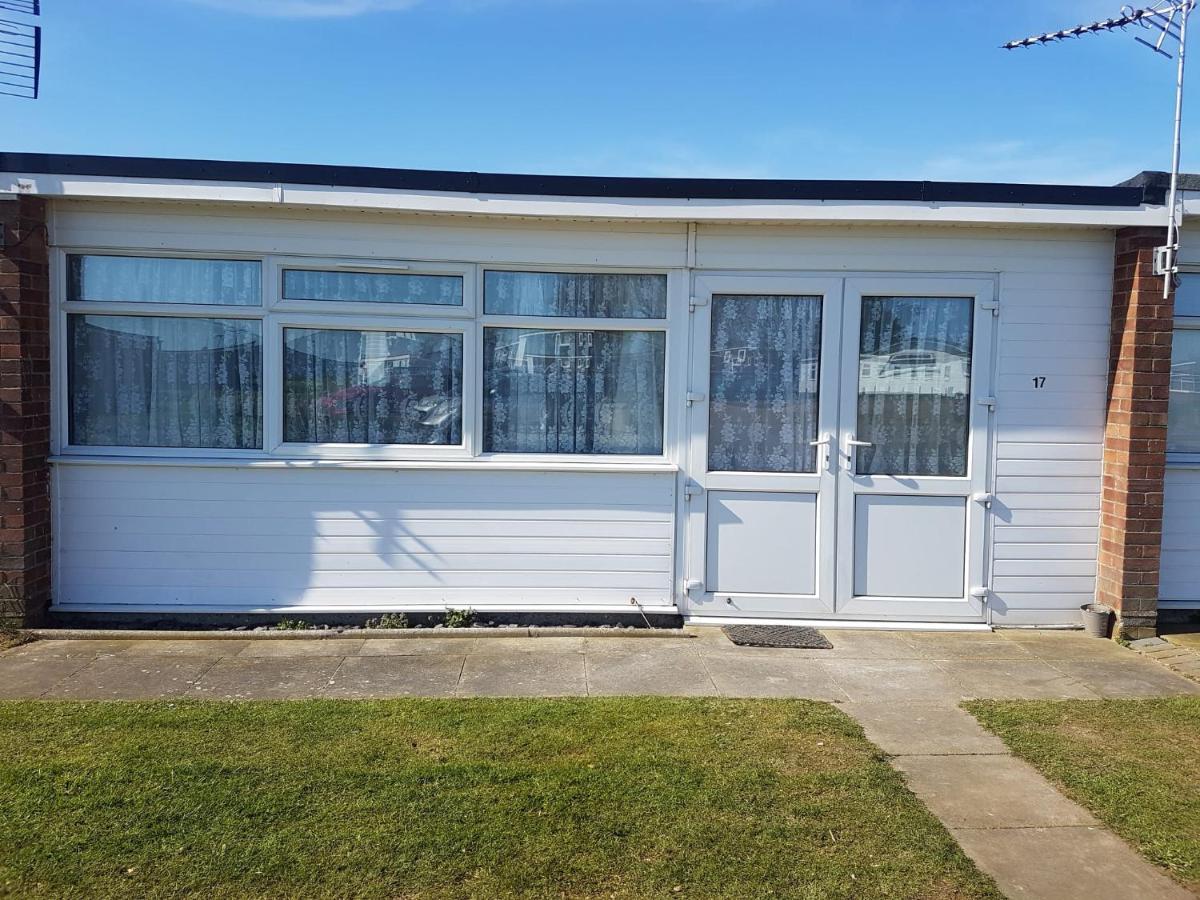 17 Breakaway Chalet غريت يورماوث المظهر الخارجي الصورة